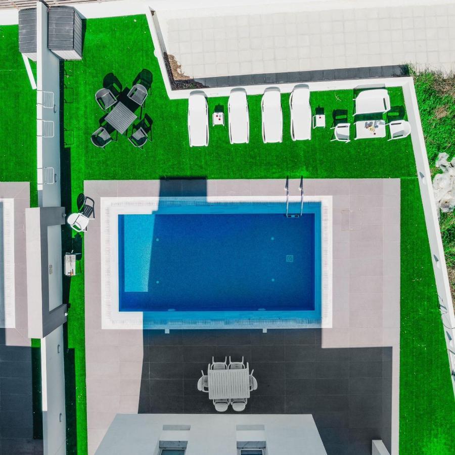 In Style In Modern 3 Bedroom Near Nissi & Square * Aya Napa